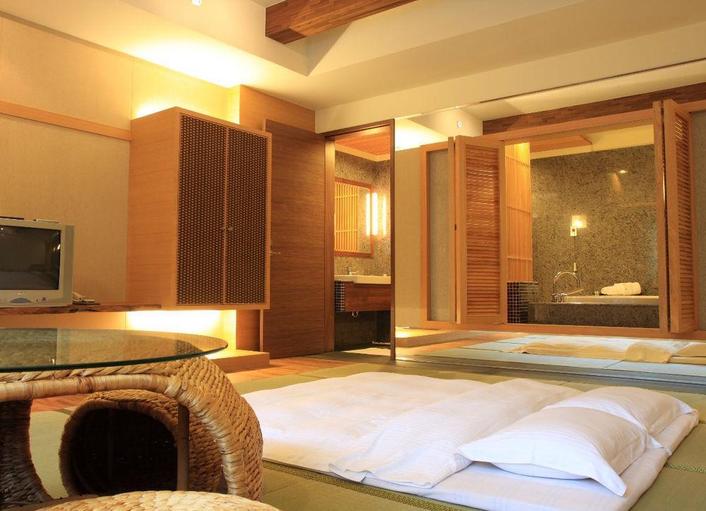 Spring Spa Hotel Wulai Extérieur photo