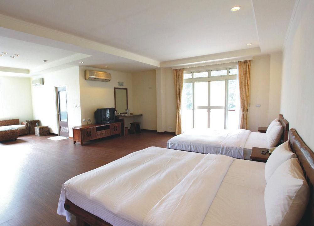 Spring Spa Hotel Wulai Extérieur photo