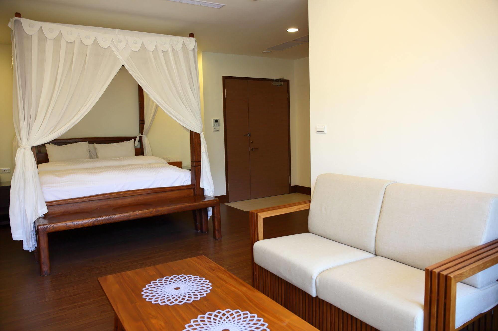 Spring Spa Hotel Wulai Extérieur photo